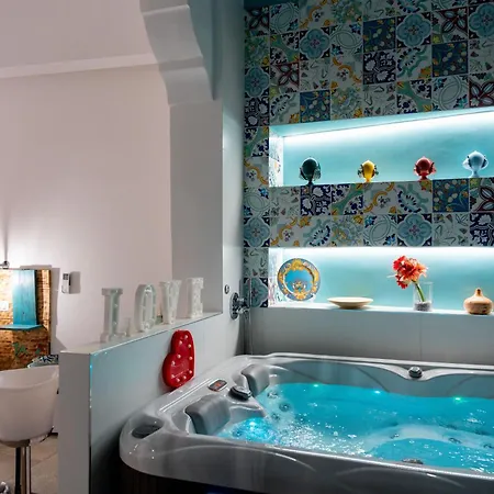 Palazzo Nicolaus Del Borgo Antico Bari