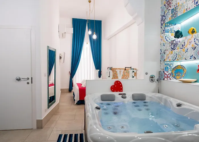 Palazzo Nicolaus Del Borgo Antico Bed & Breakfast Bari
