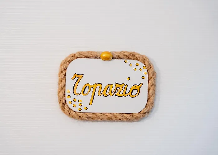 Bed & Breakfast Palazzo Nicolaus Del Borgo Antico 4*