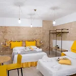 Palazzo Nicolaus Del Borgo Antico B&B 바리