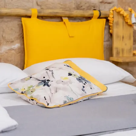 B&B Palazzo Nicolaus Del Borgo Antico