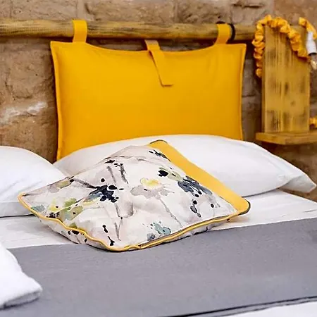 B&B Palazzo Nicolaus Del Borgo Antico 4*